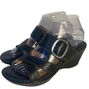 Born Women Black Wedge Comfort Slip On Slide Sandal Comfort Summer Shoe 7/ 38